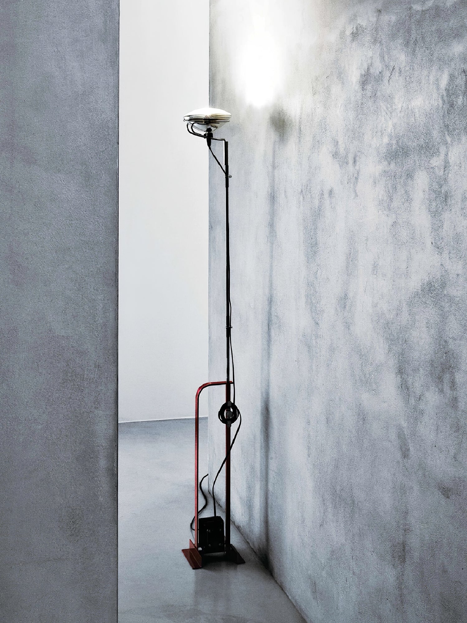 Jiro Contemporary Floor Lamp