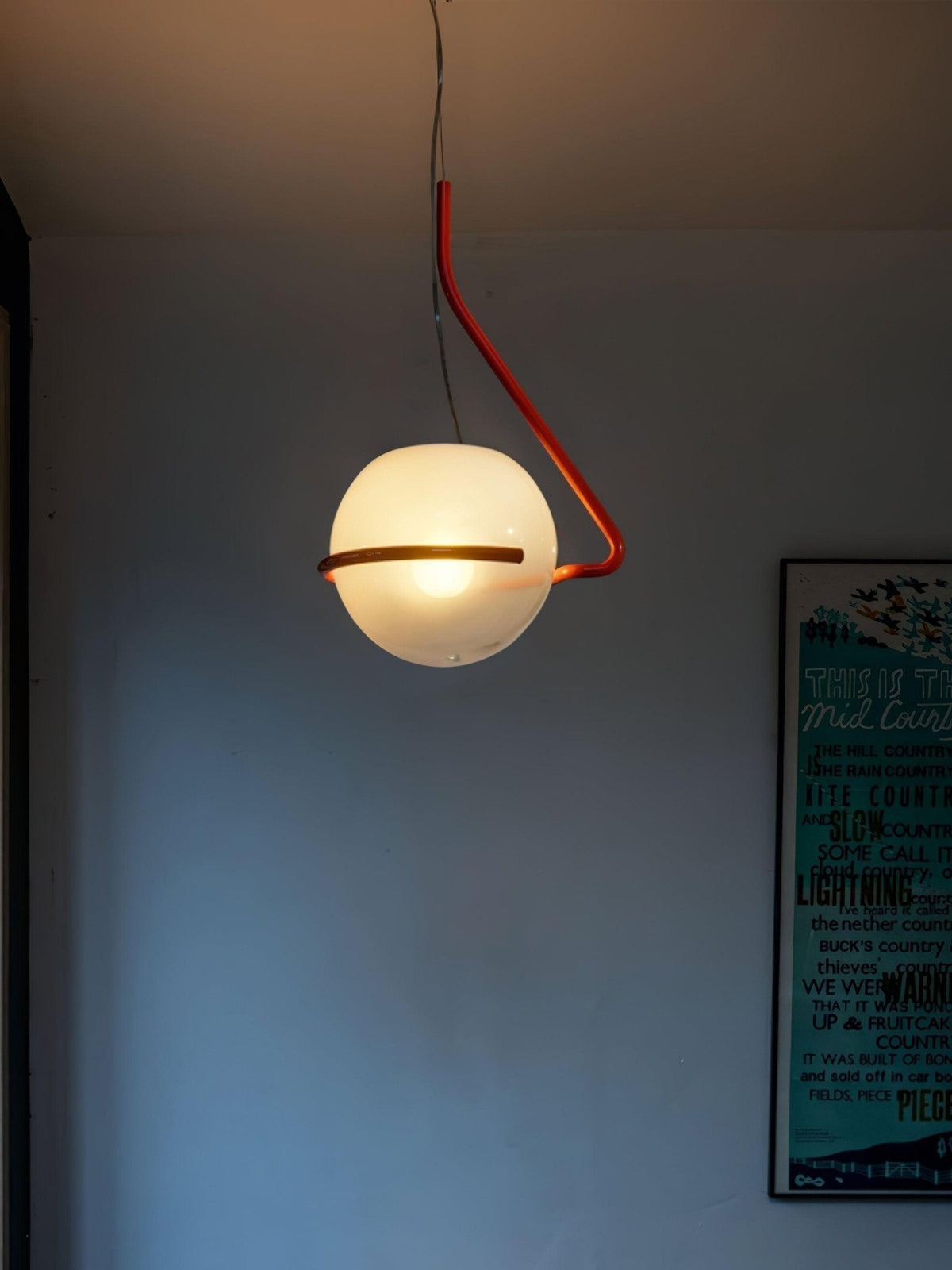 Circular Minimalist Pendant Lamp