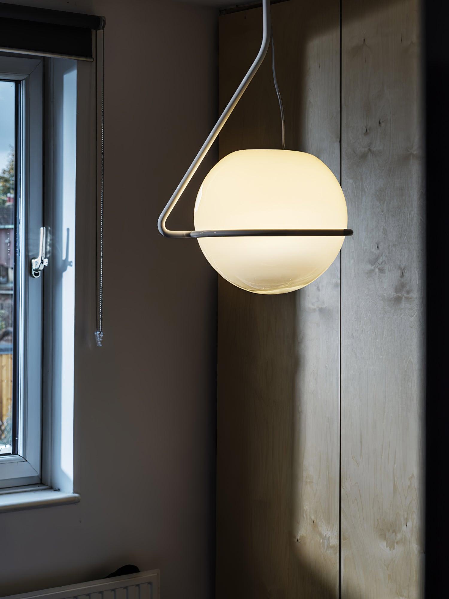 Circular Minimalist Pendant Lamp