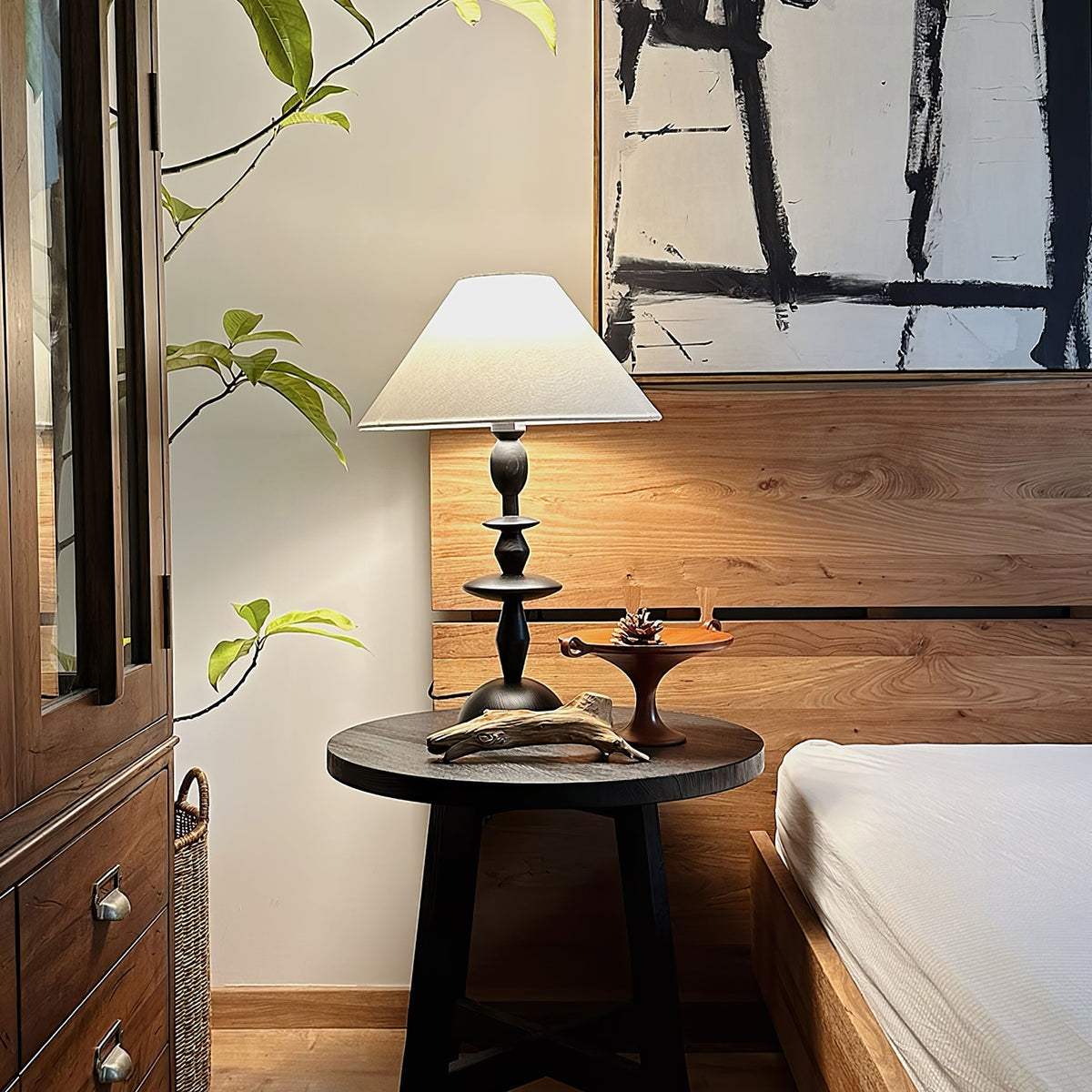 Halenir Wood Fabric Table Lamp