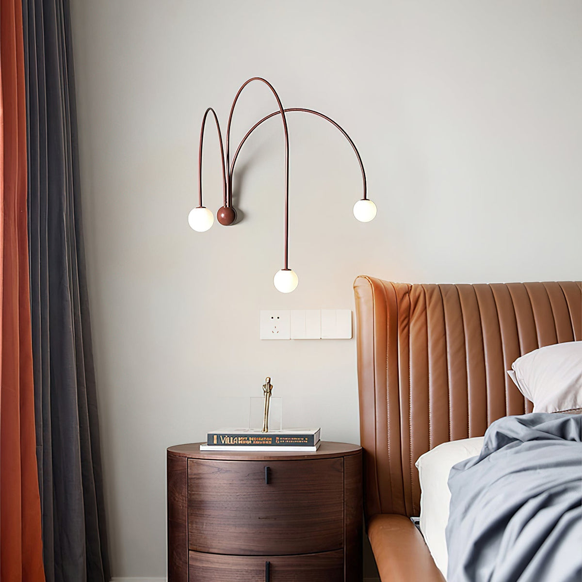 Porthyn Finale Wall Lamp