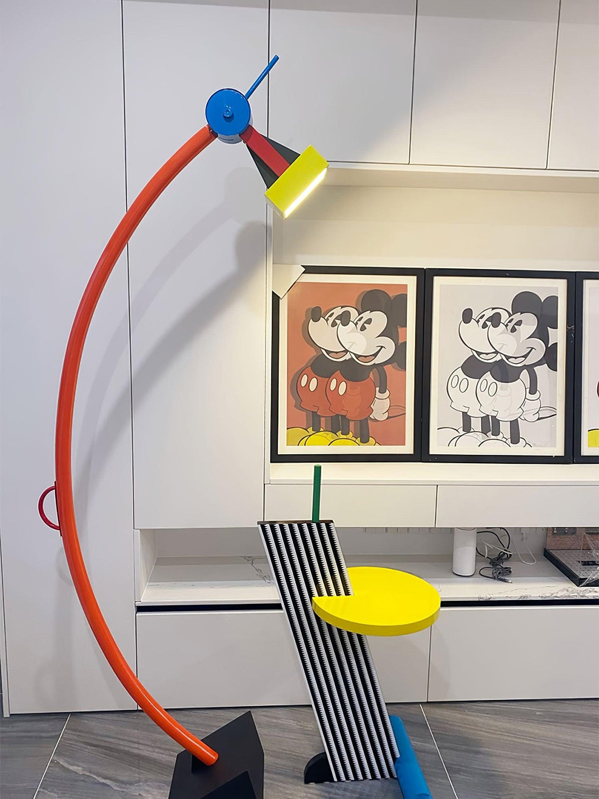 Ecori Acrylic Artistic Floor Lamp