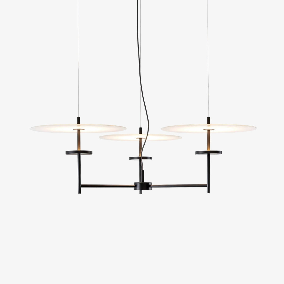 Avlaeir Premium Elegance Art Chandelier