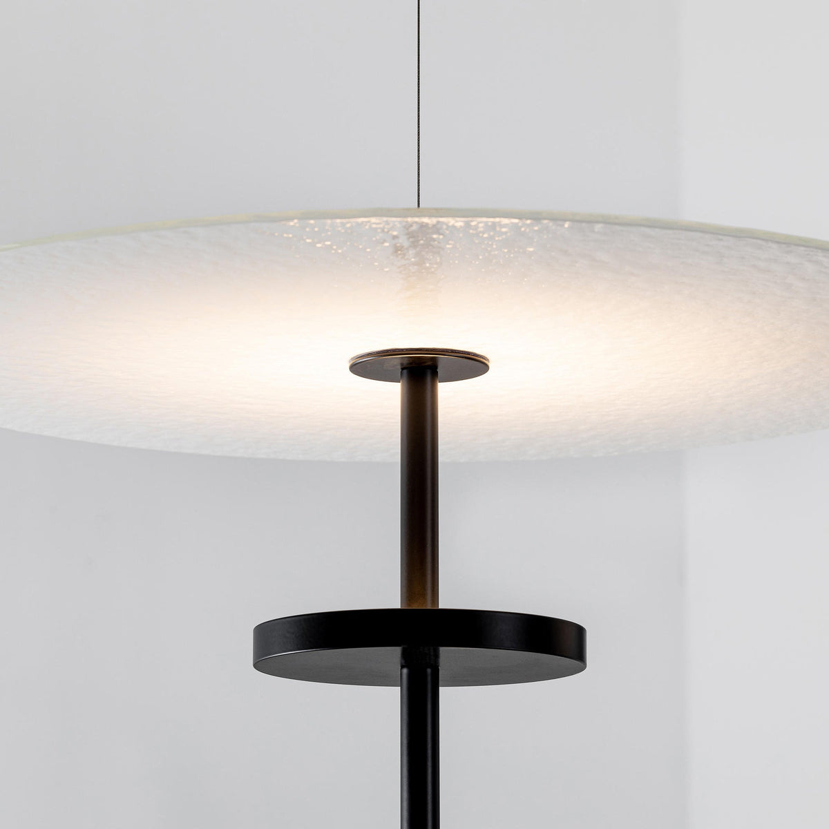 Avlaeir Premium Elegance Art Chandelier