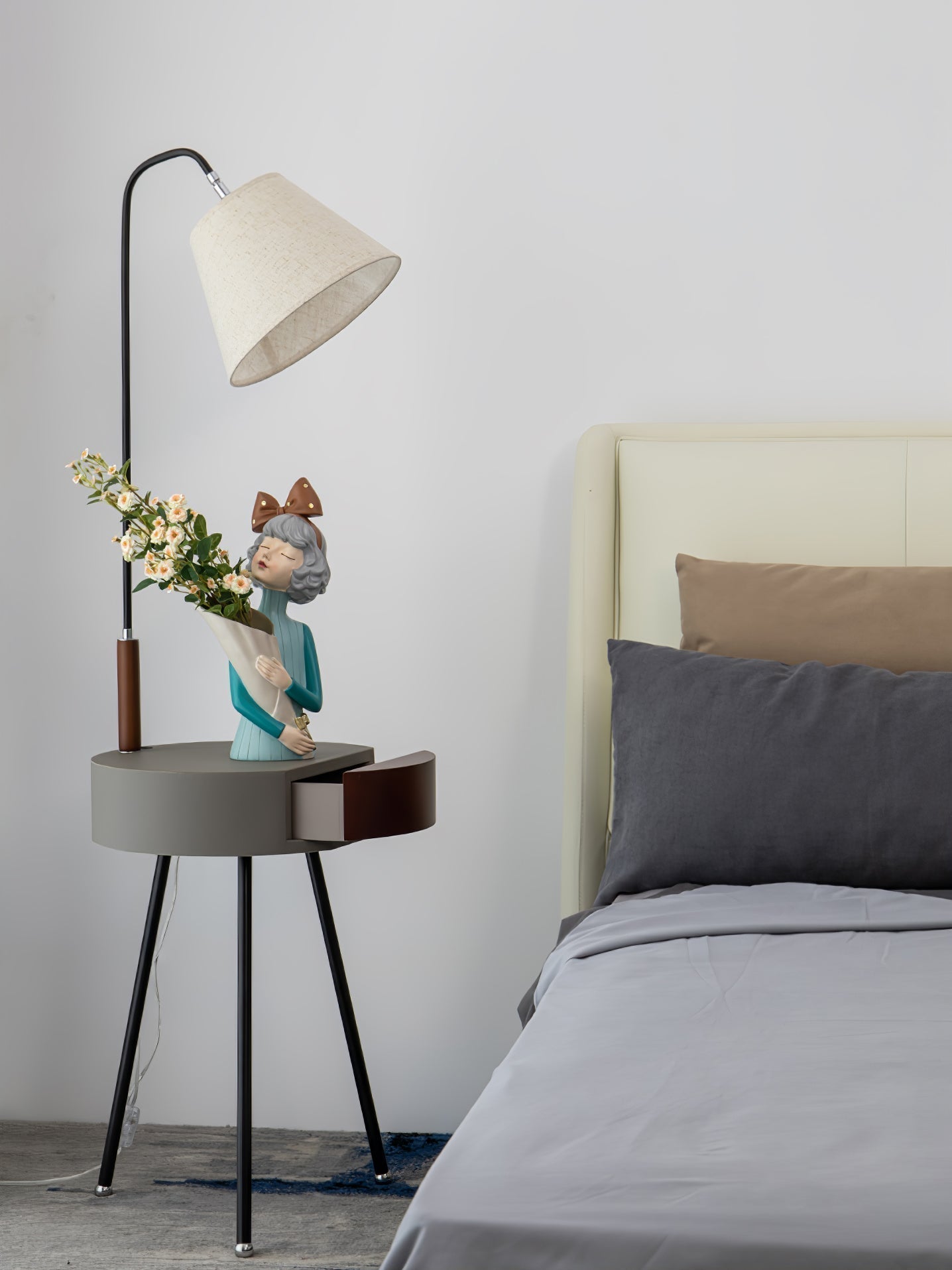 Lumo Tripod Fabric Floor Lamp