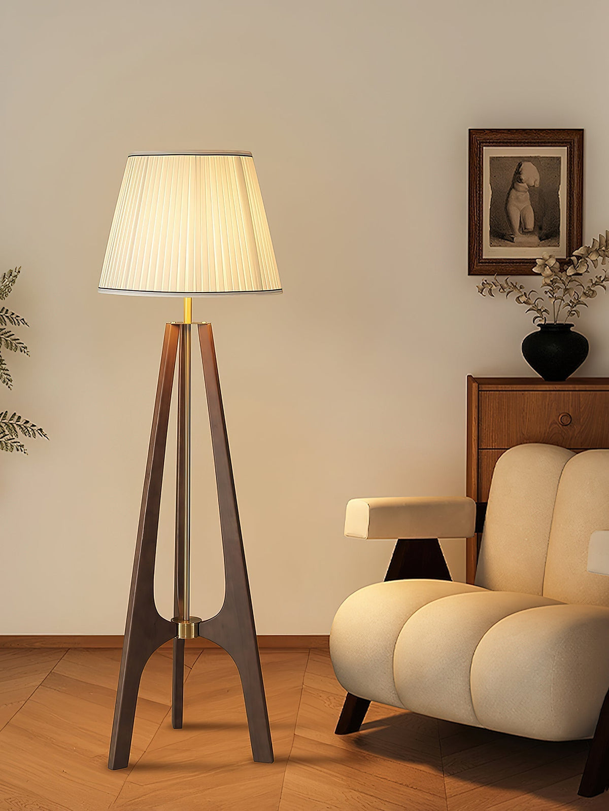 Halvyn Tripod Floor Lamp