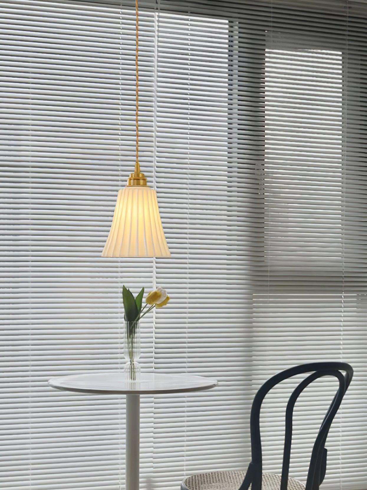 Mirirette Premium Nordic Art Trumpet Ceramic Pendant Light