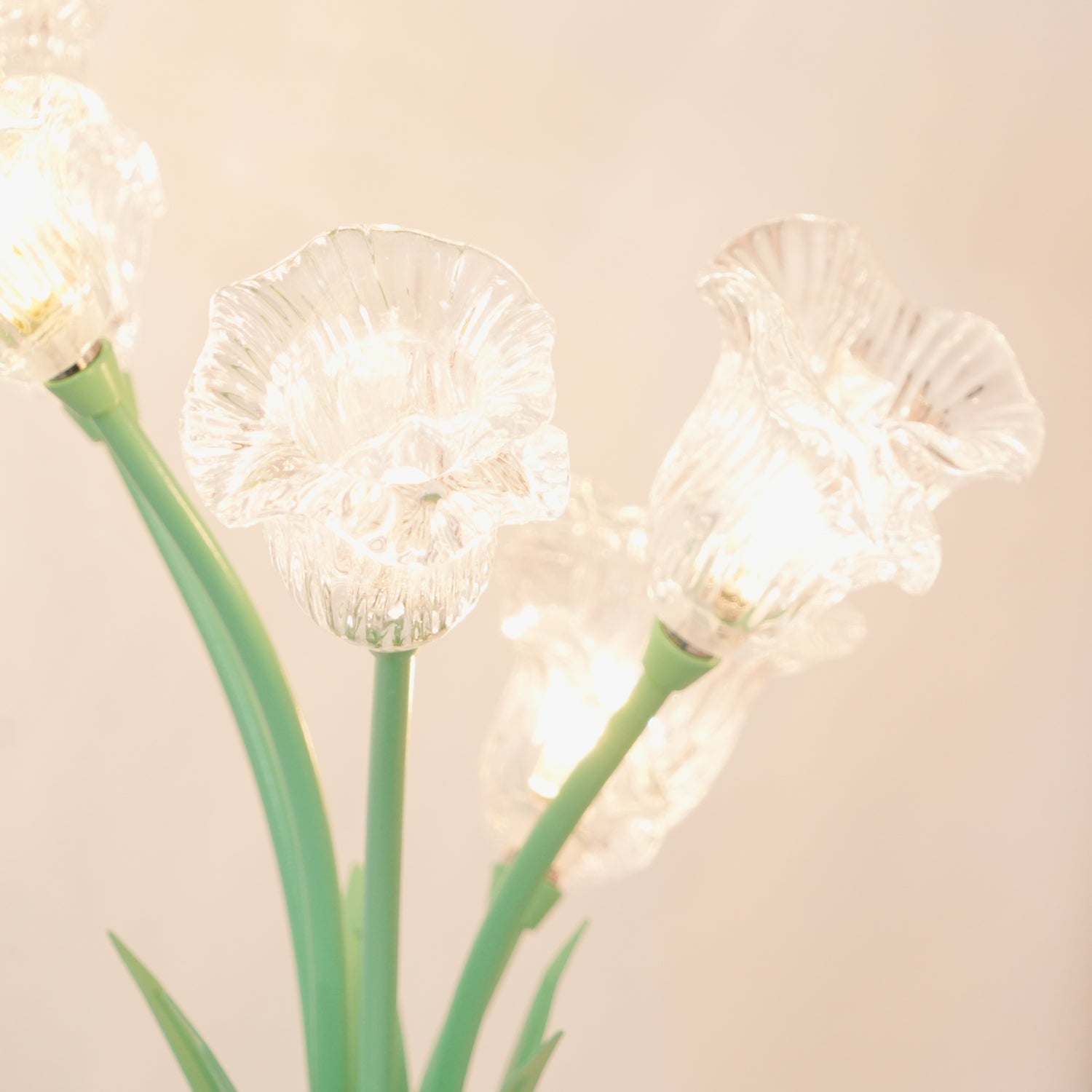 Aurdoril Whimsical Glass Table Lamp