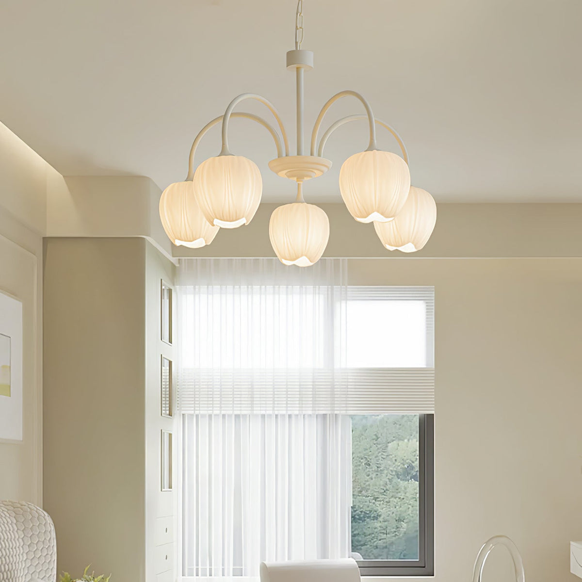 Fairmere Tulip Matcha Chandelier