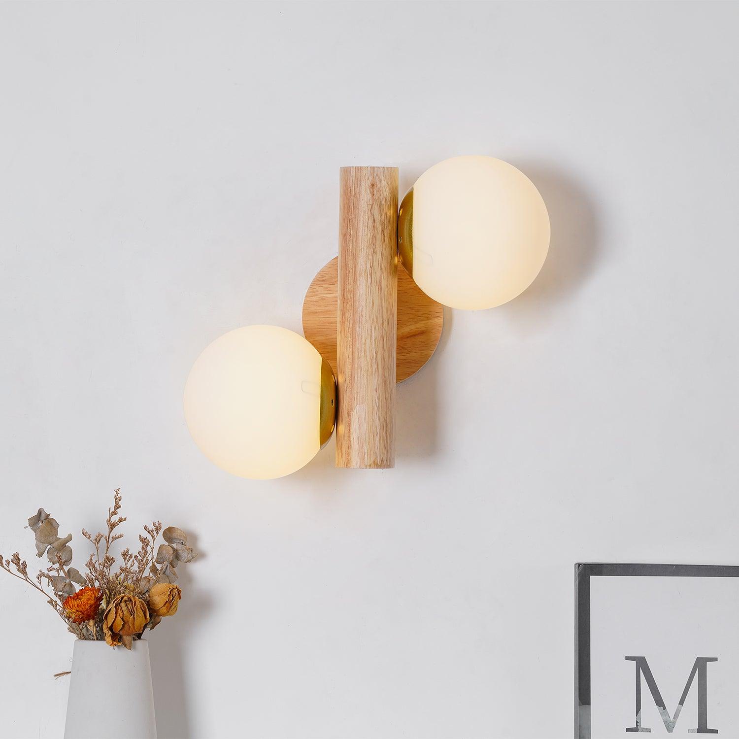 Muto Antique Cottage Wood Wall Light Rotatable