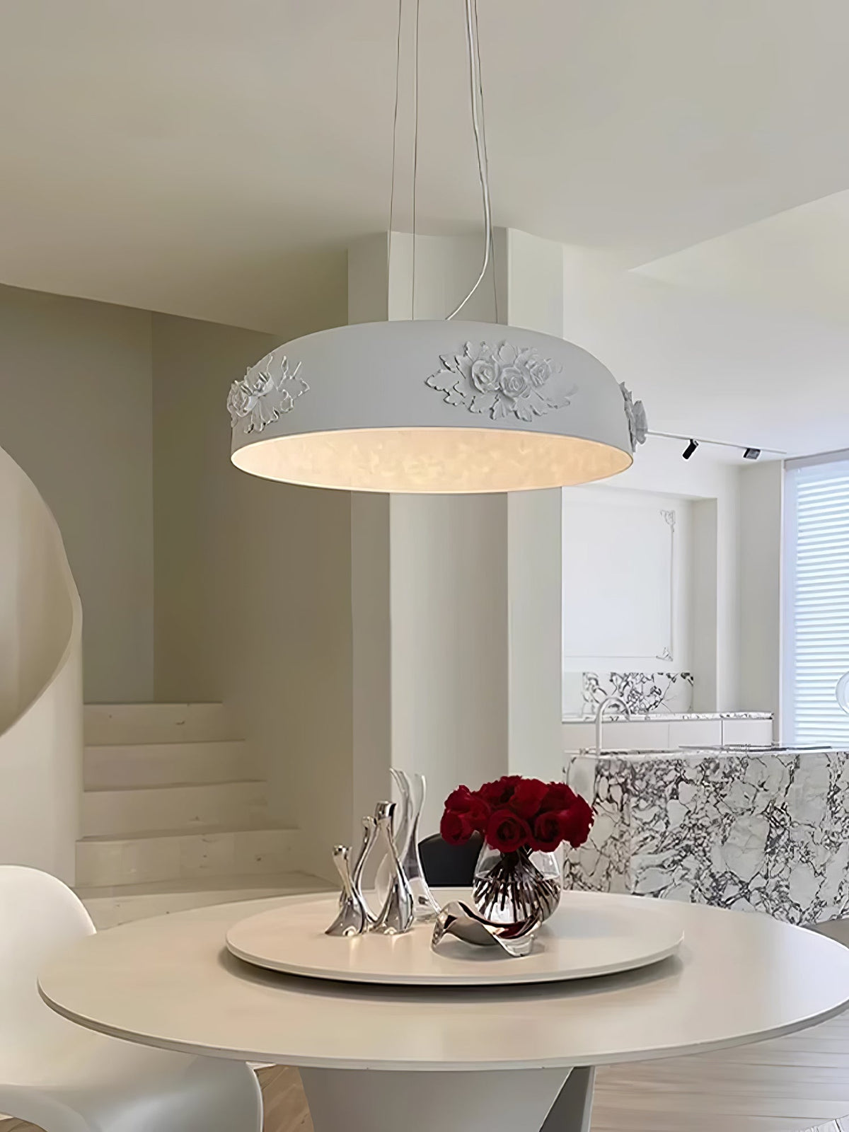 Vilaeos Minimalist Resin Wall Light