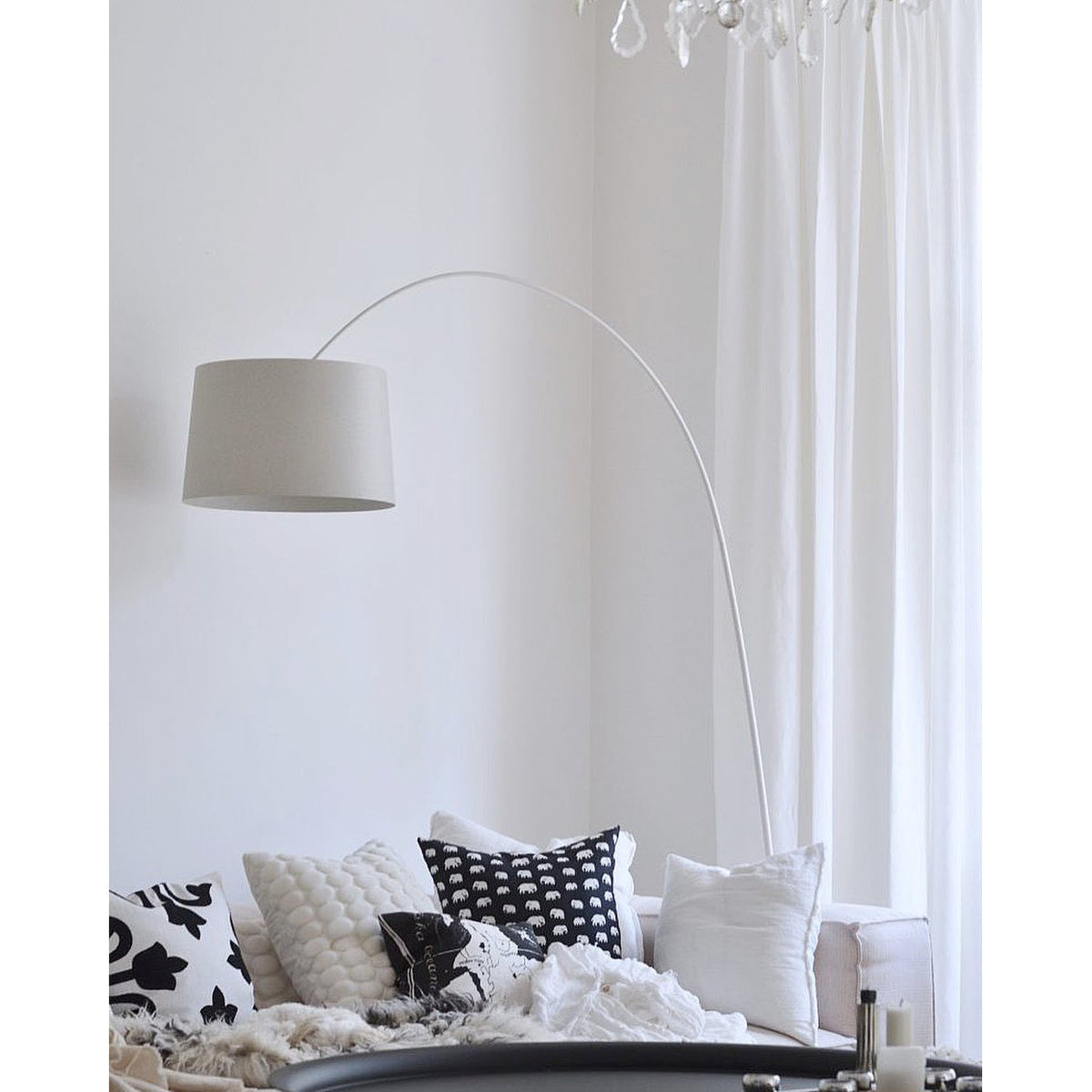 Ciraaine Floor Lamp