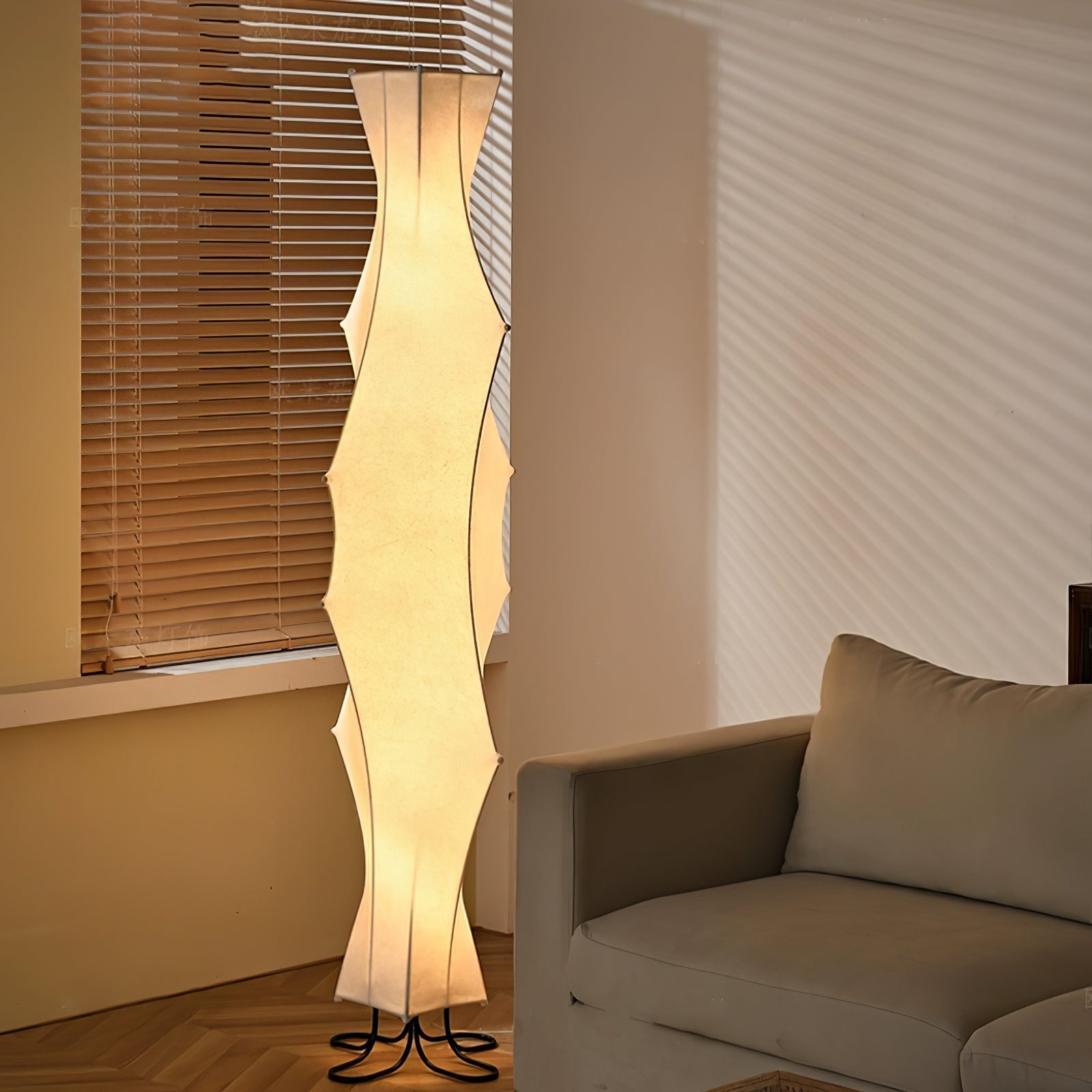 Vela Twist Silk Floor Lamp