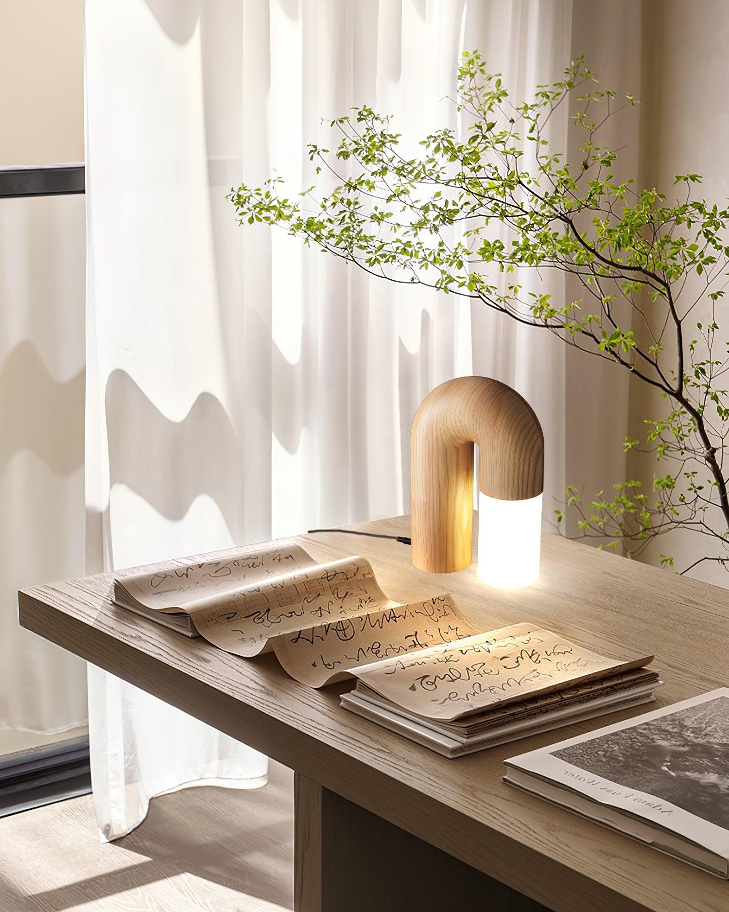 Arch Fashion Wood Table Lamp