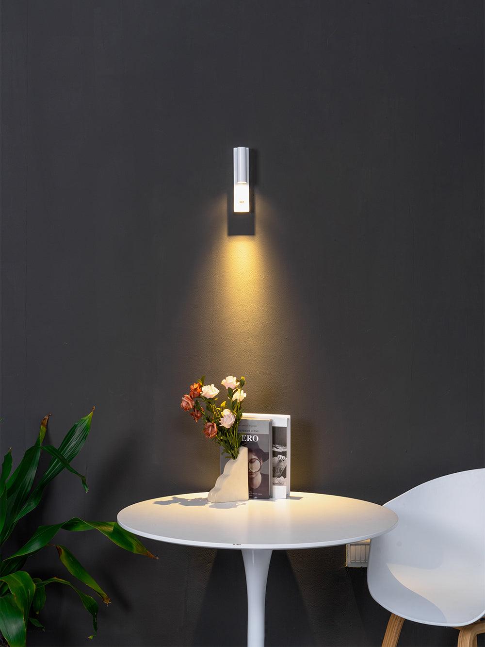 Eldris Modern Minimalist Wall Lamp