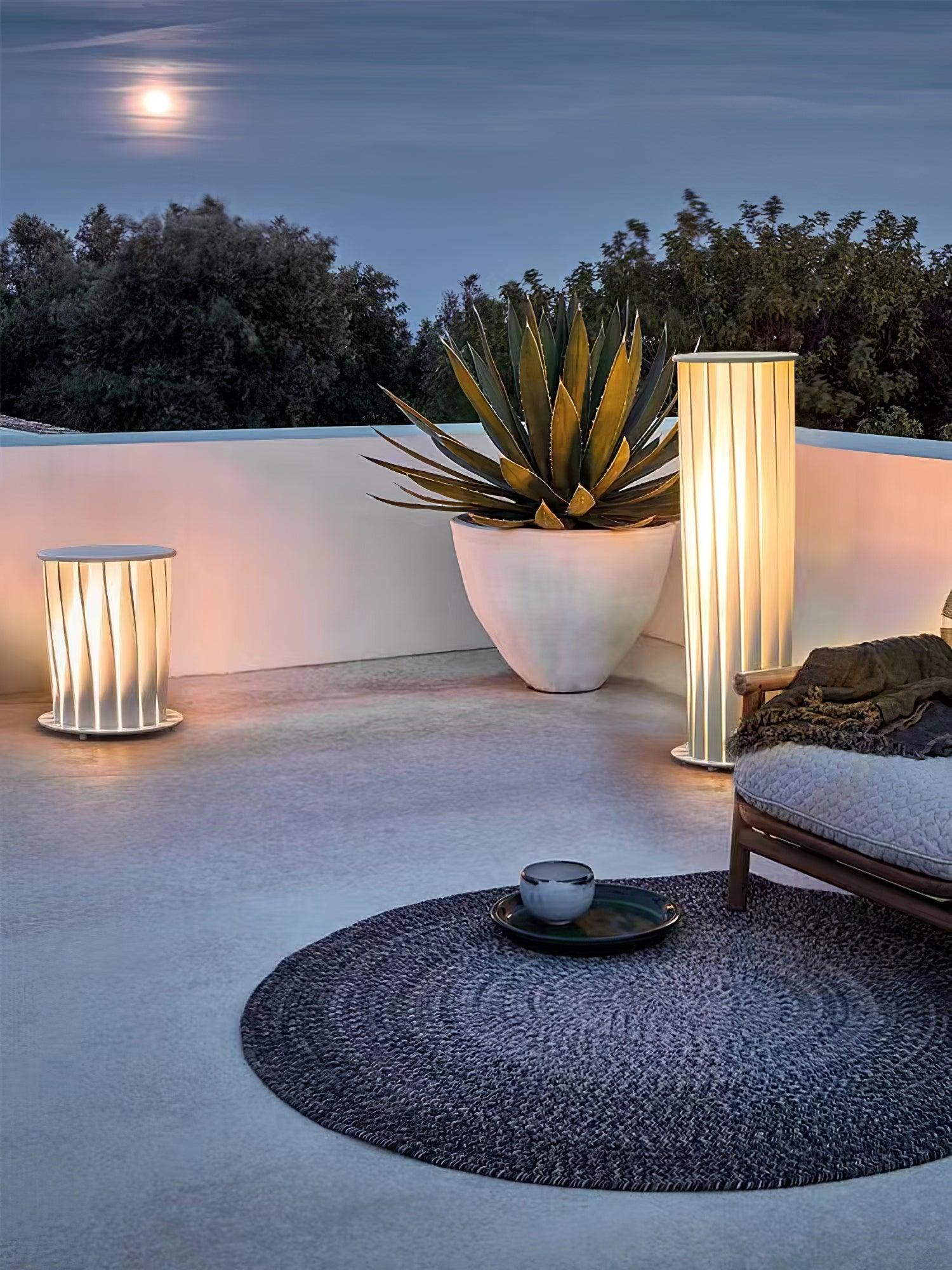 Veliria Acrylic Outdoor Light