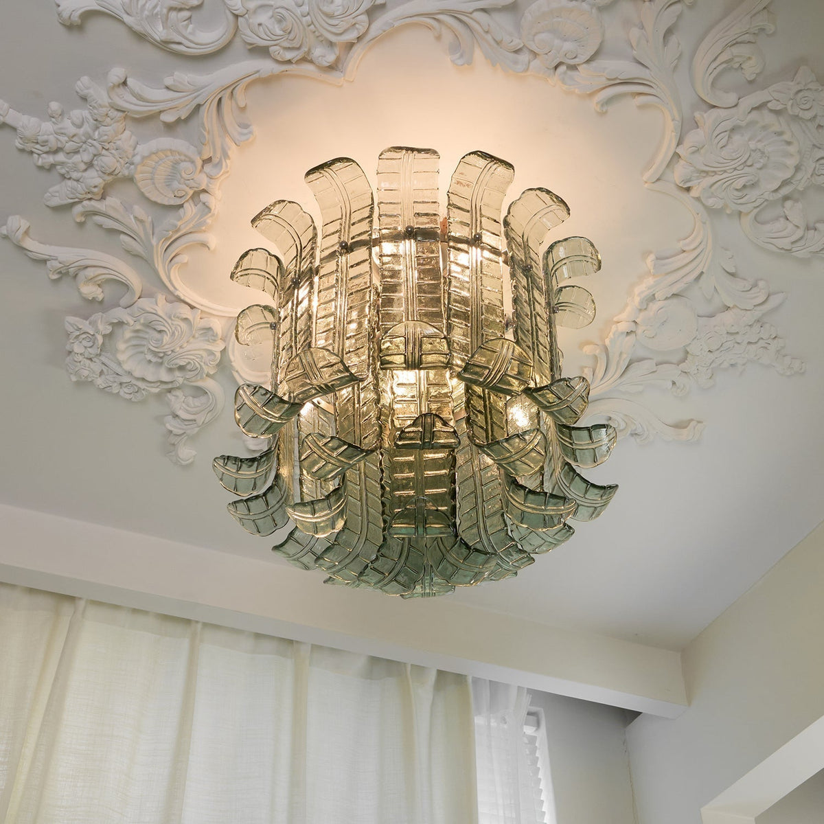 Eirisora Ceiling Lamp Murano Glass Petal Vintage