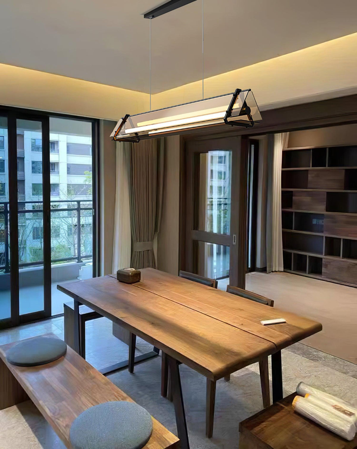 Carven Glass Minimalistic Pendant Light