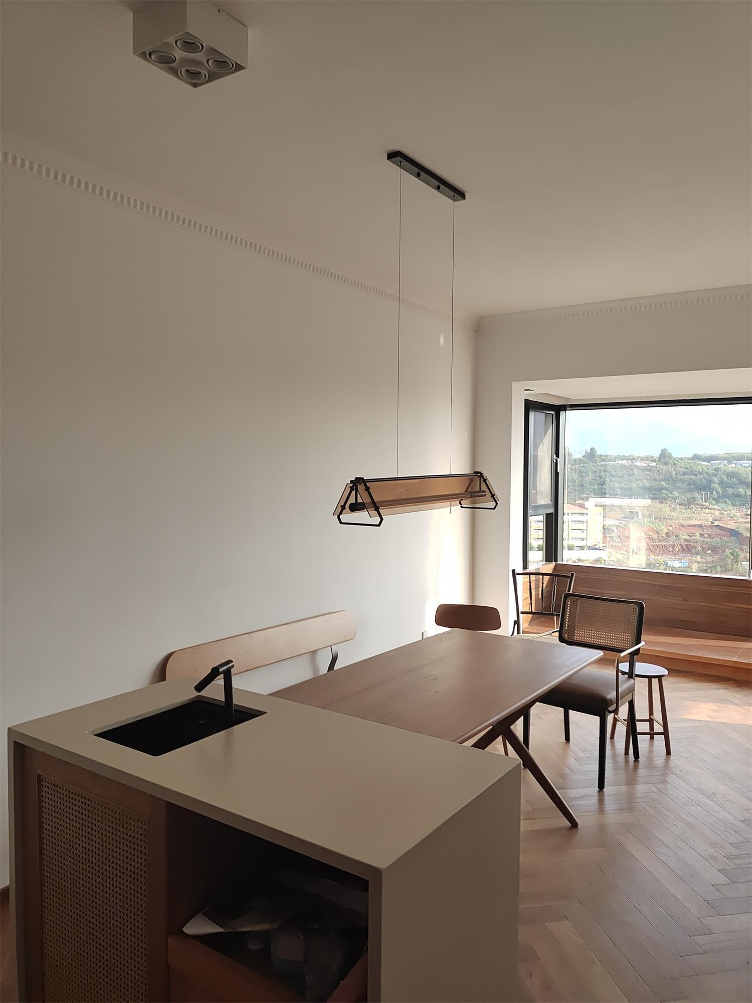 Carven Glass Minimalistic Pendant Light