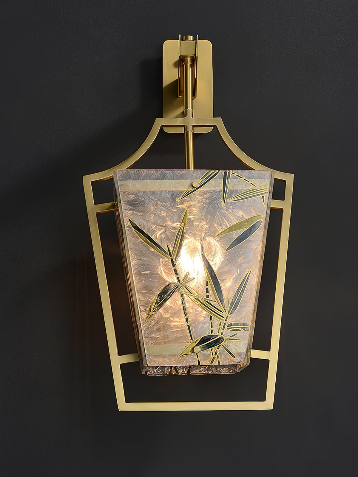 Zenith Elegant Brass Single Sconce