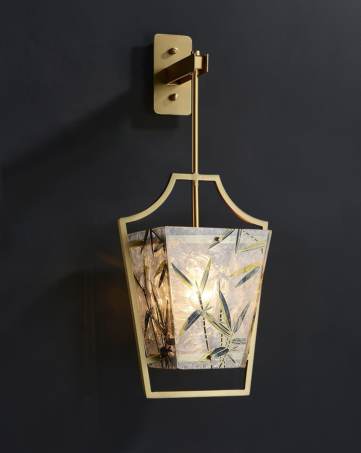 Zenith Elegant Brass Single Sconce