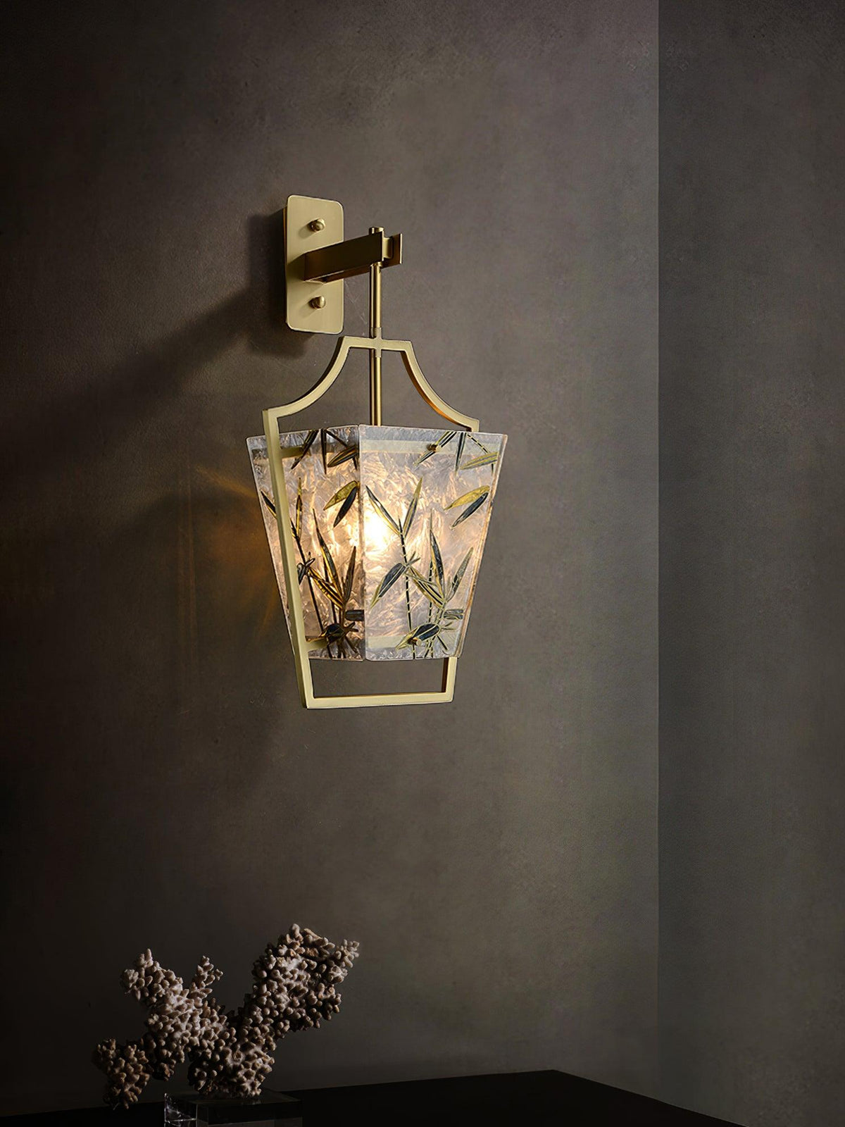 Zenith Elegant Brass Single Sconce
