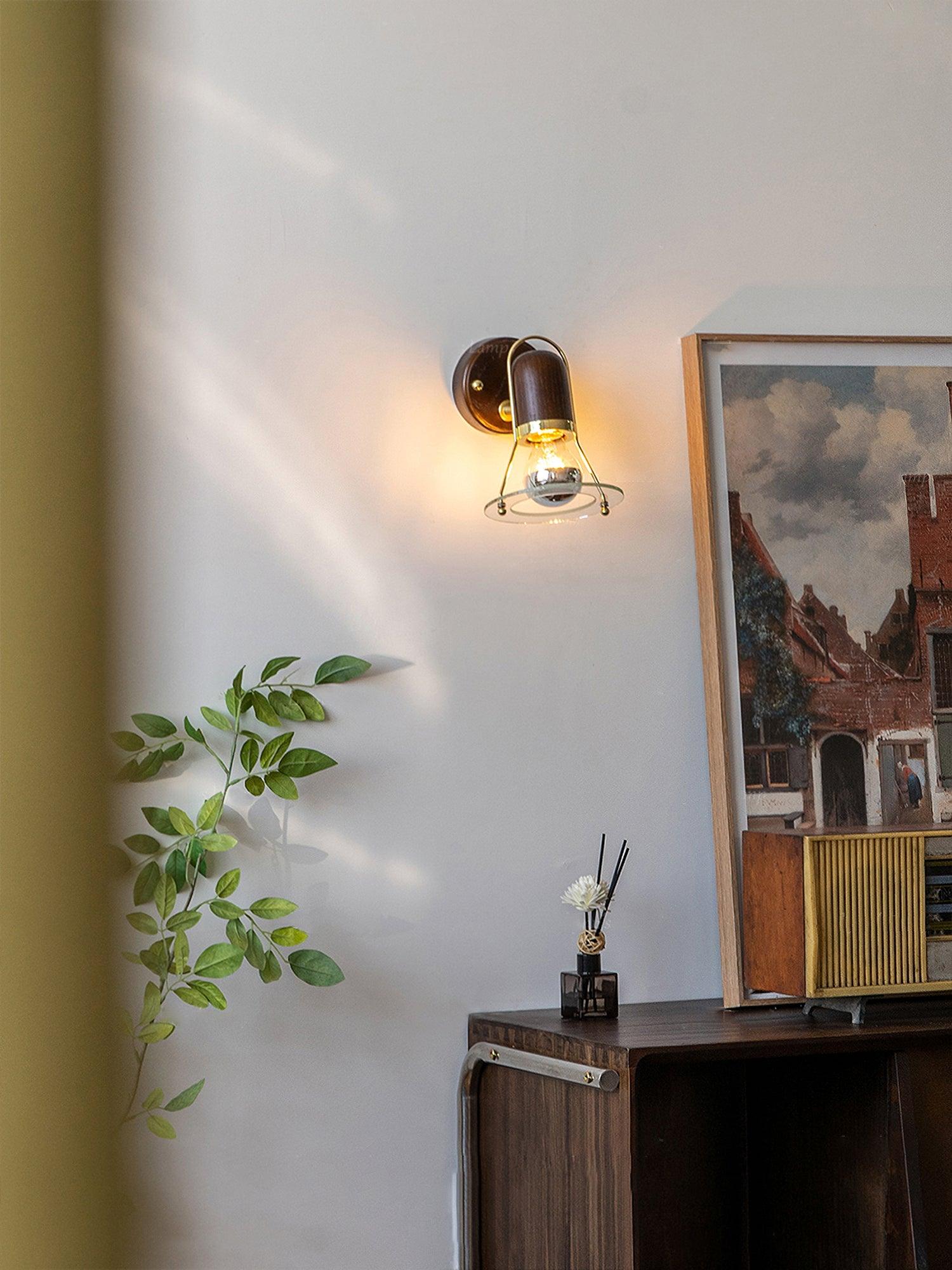 Syliraya Wood Retro Wall Light