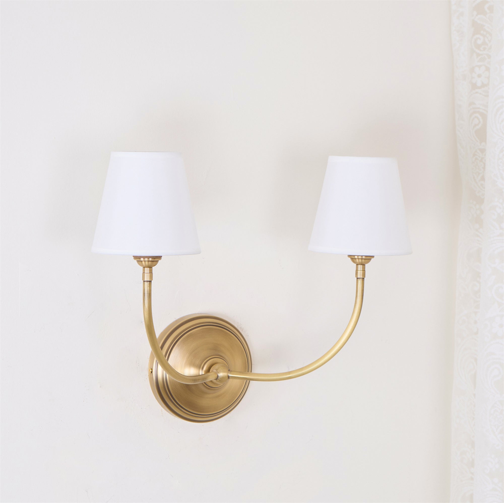 Varen Classic Black Bronze Wall Lamp