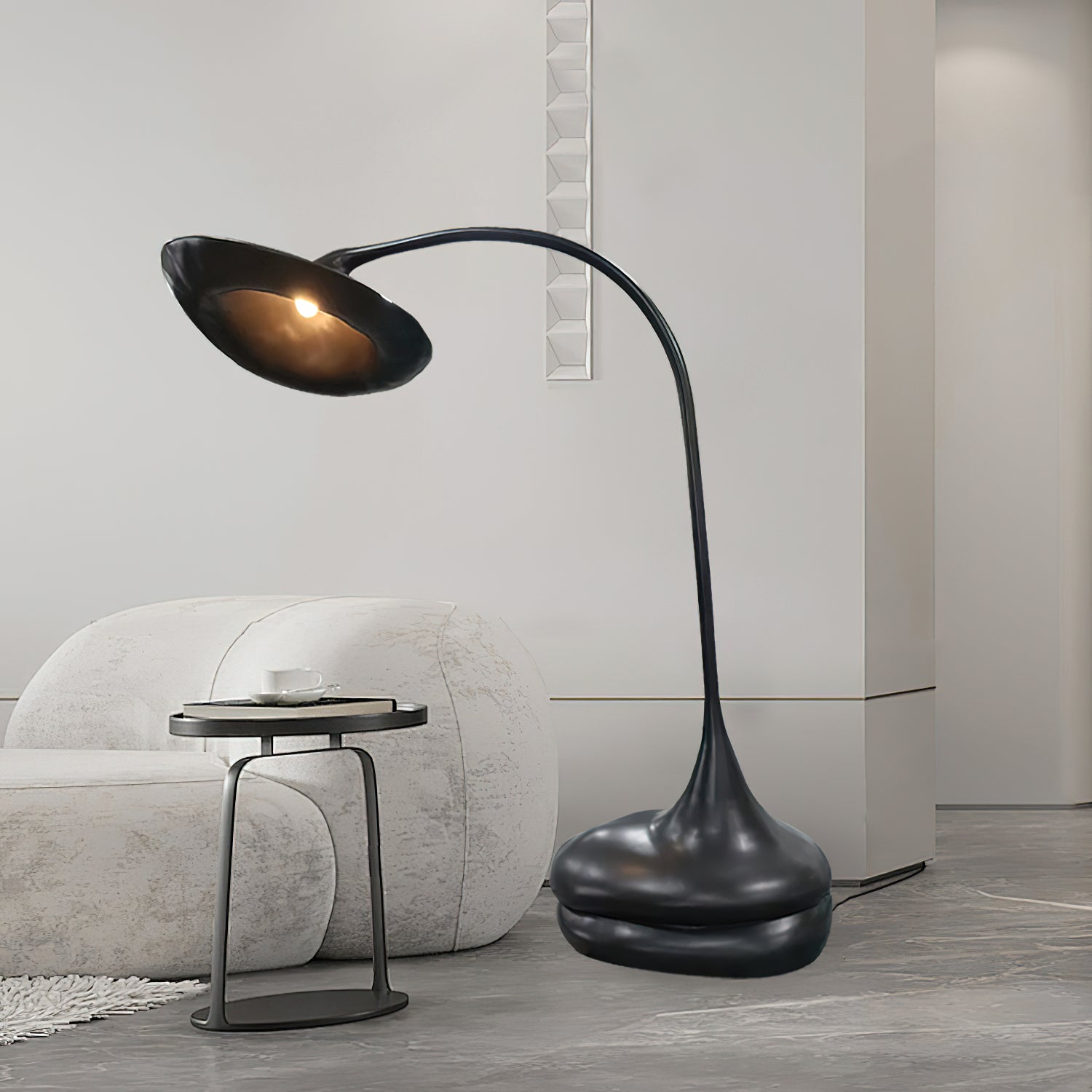 Elsilora Curved Black Desk Lamp