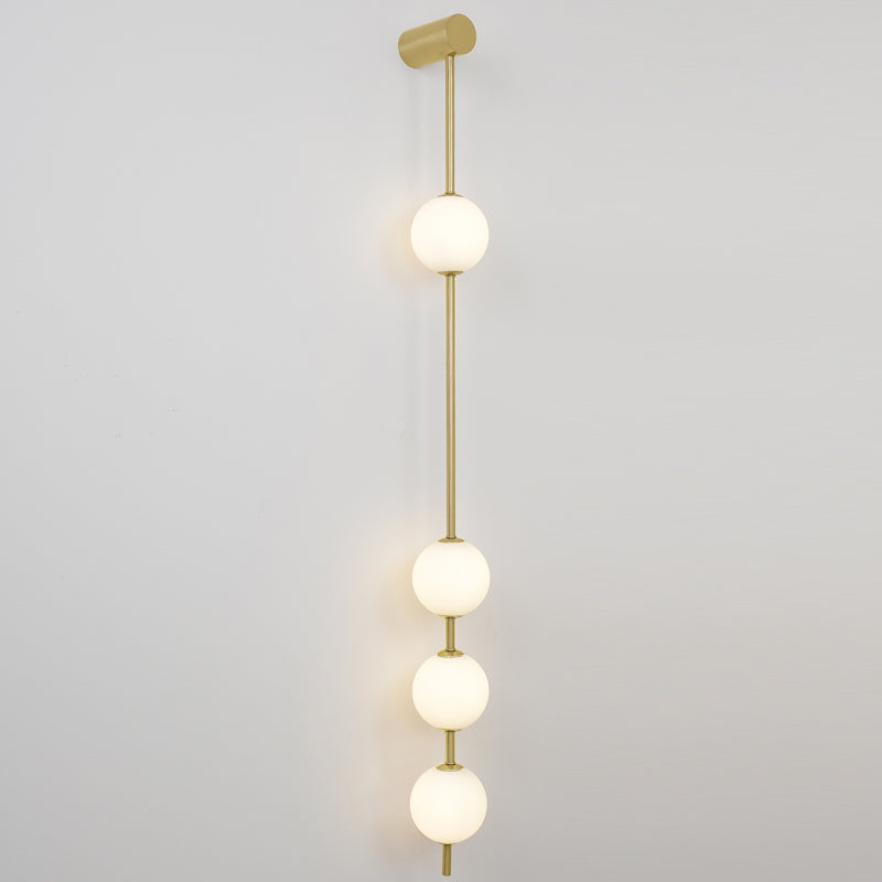 Lustra Wall Lamp Vertical Balls Brass - Neutral Decor