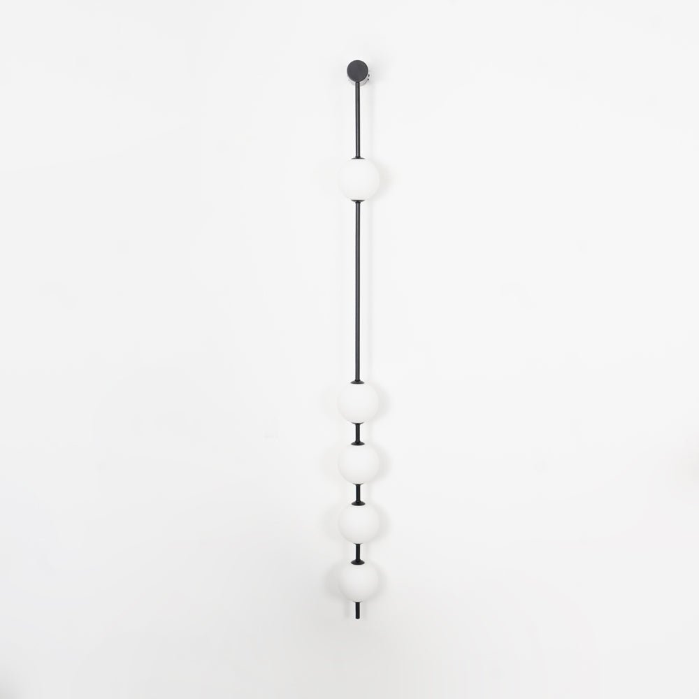 Willa Wall Lamp Vertical Balls Brass