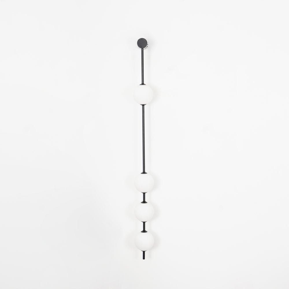 Willa Wall Lamp Vertical Balls Brass