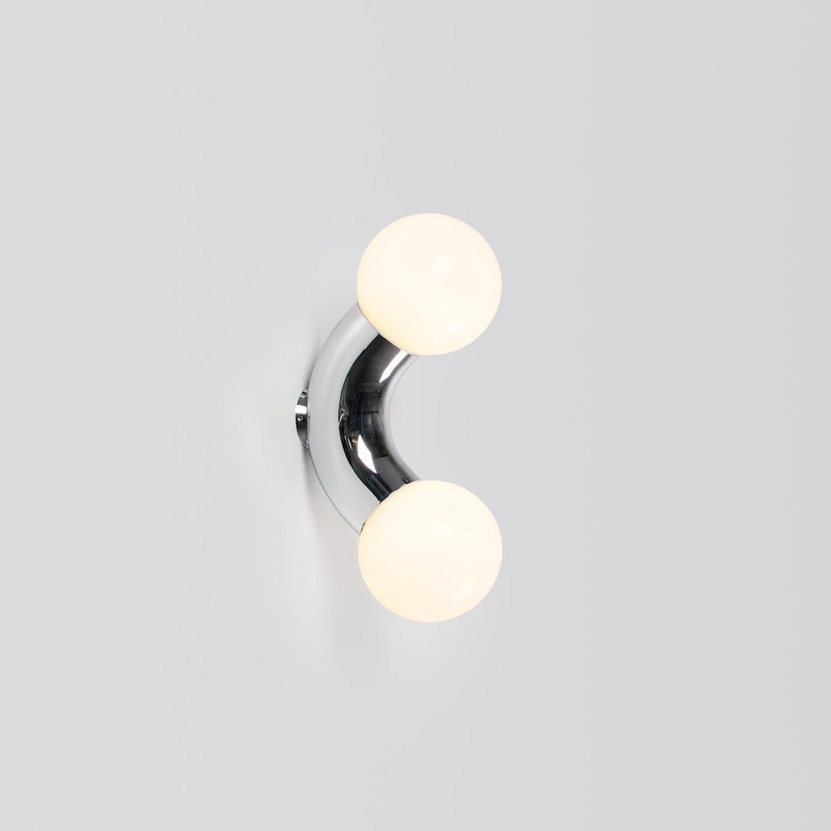 Vaelorn Premium Nordic Art Glass Wall Lamp