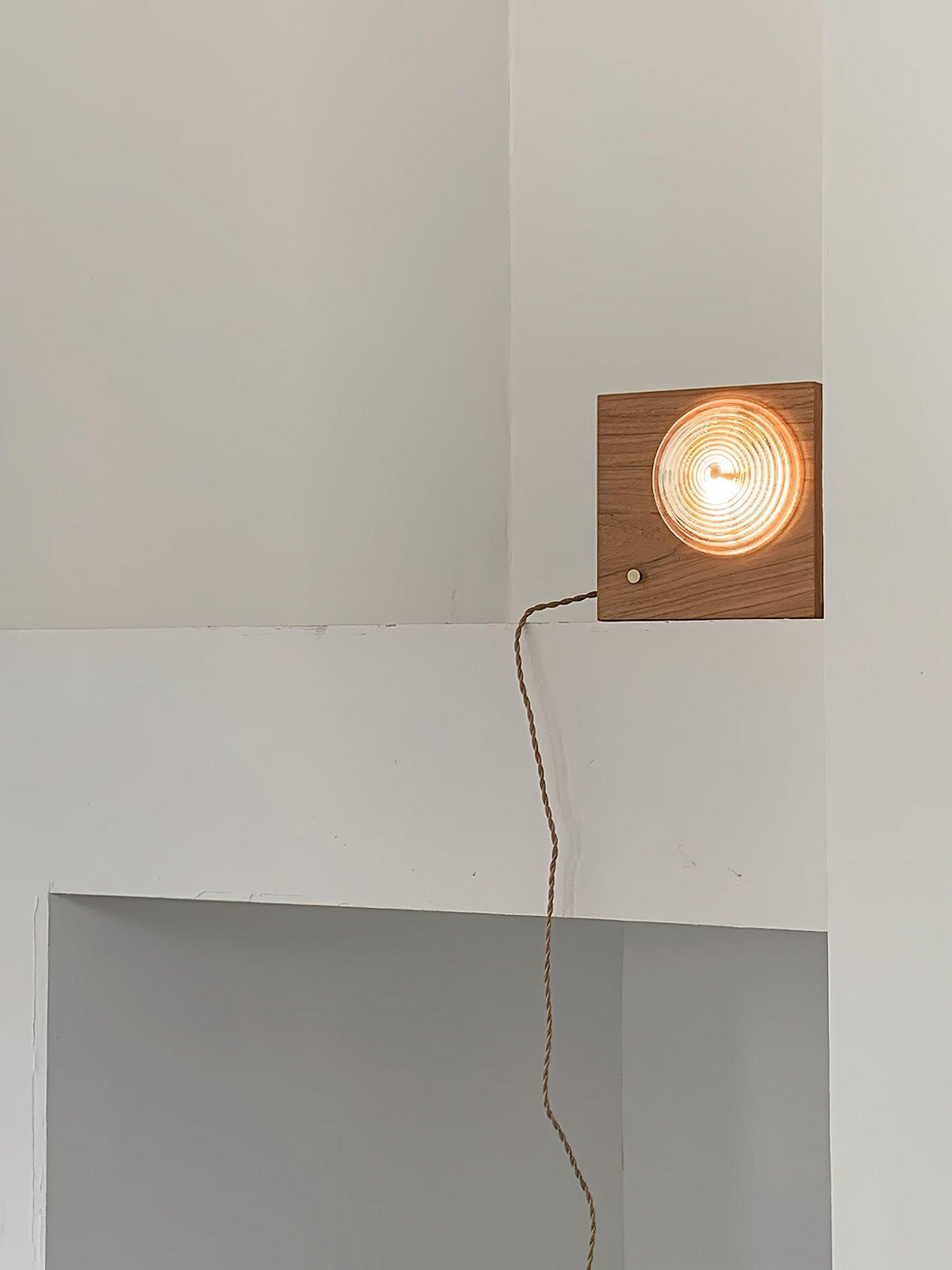 Echo Fashion Glass Wall Lamp