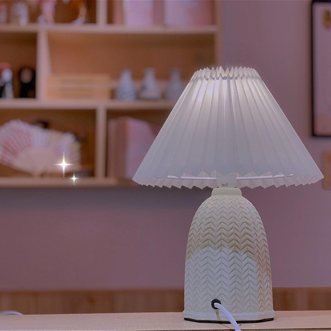 Xenlor Fabric Vintage Table Lamp