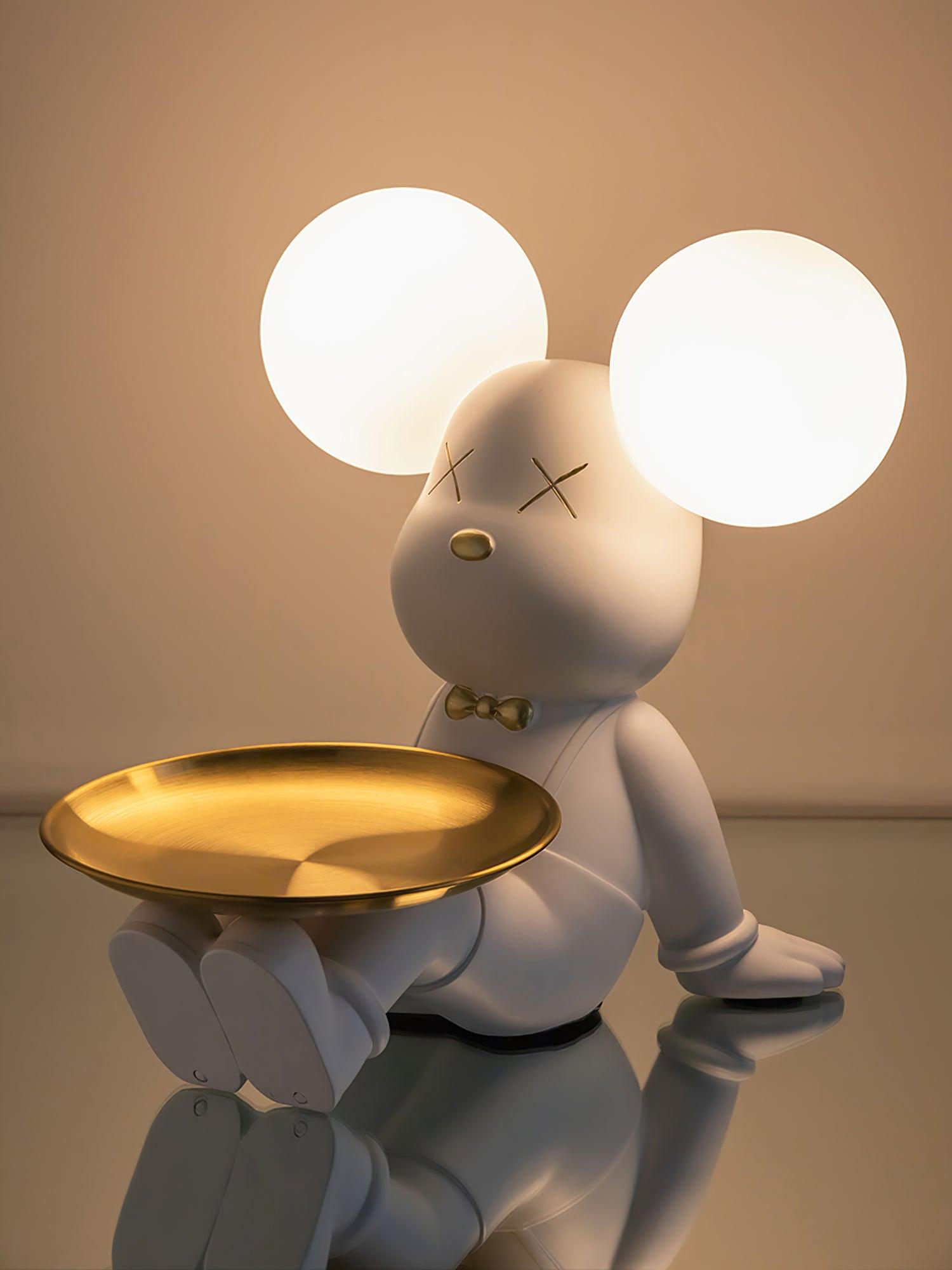 Wondel Resin Artistic Desk Lamp