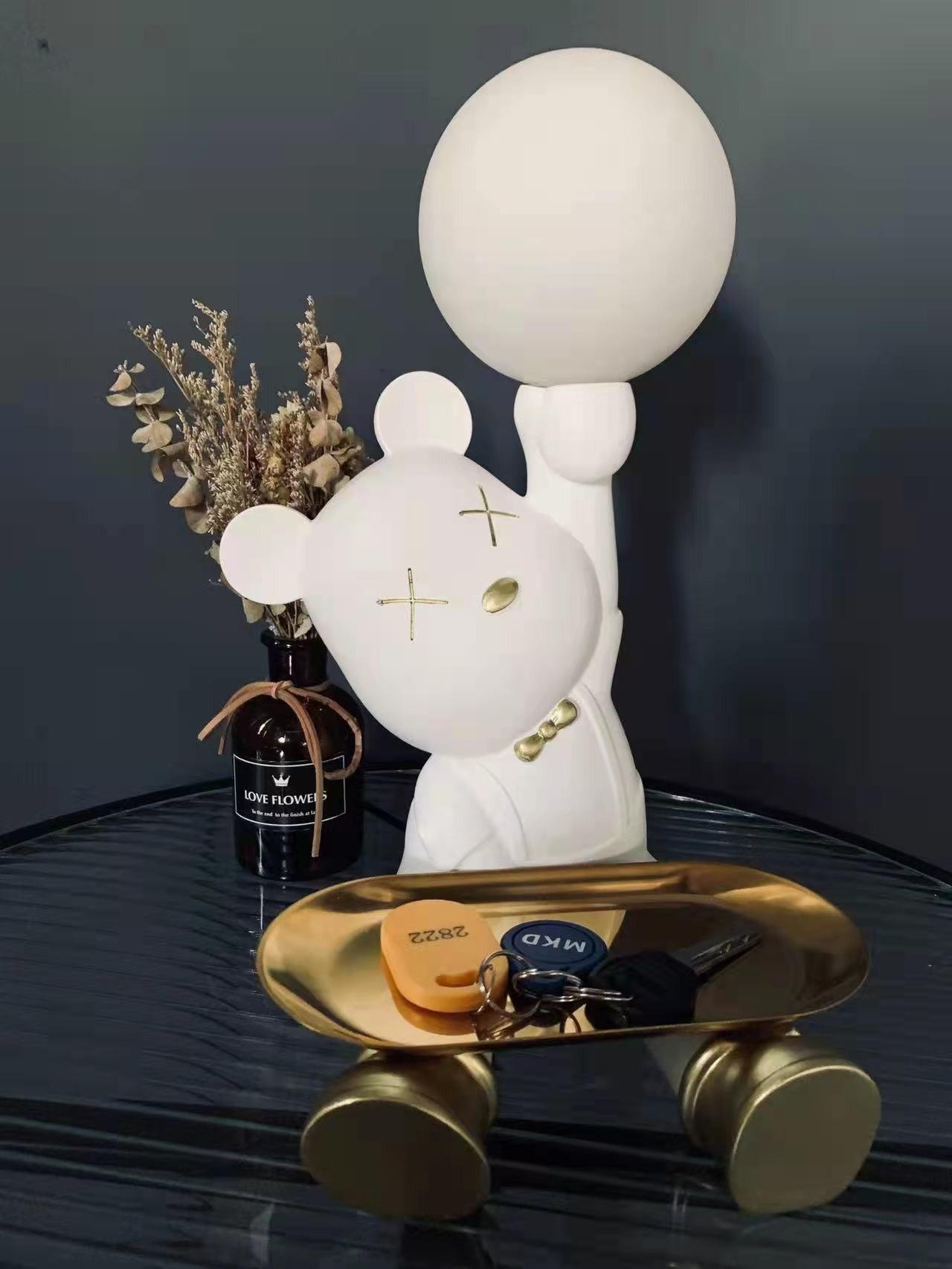 Kubo Resin Artistic Desk Lamp - Neutral Decor