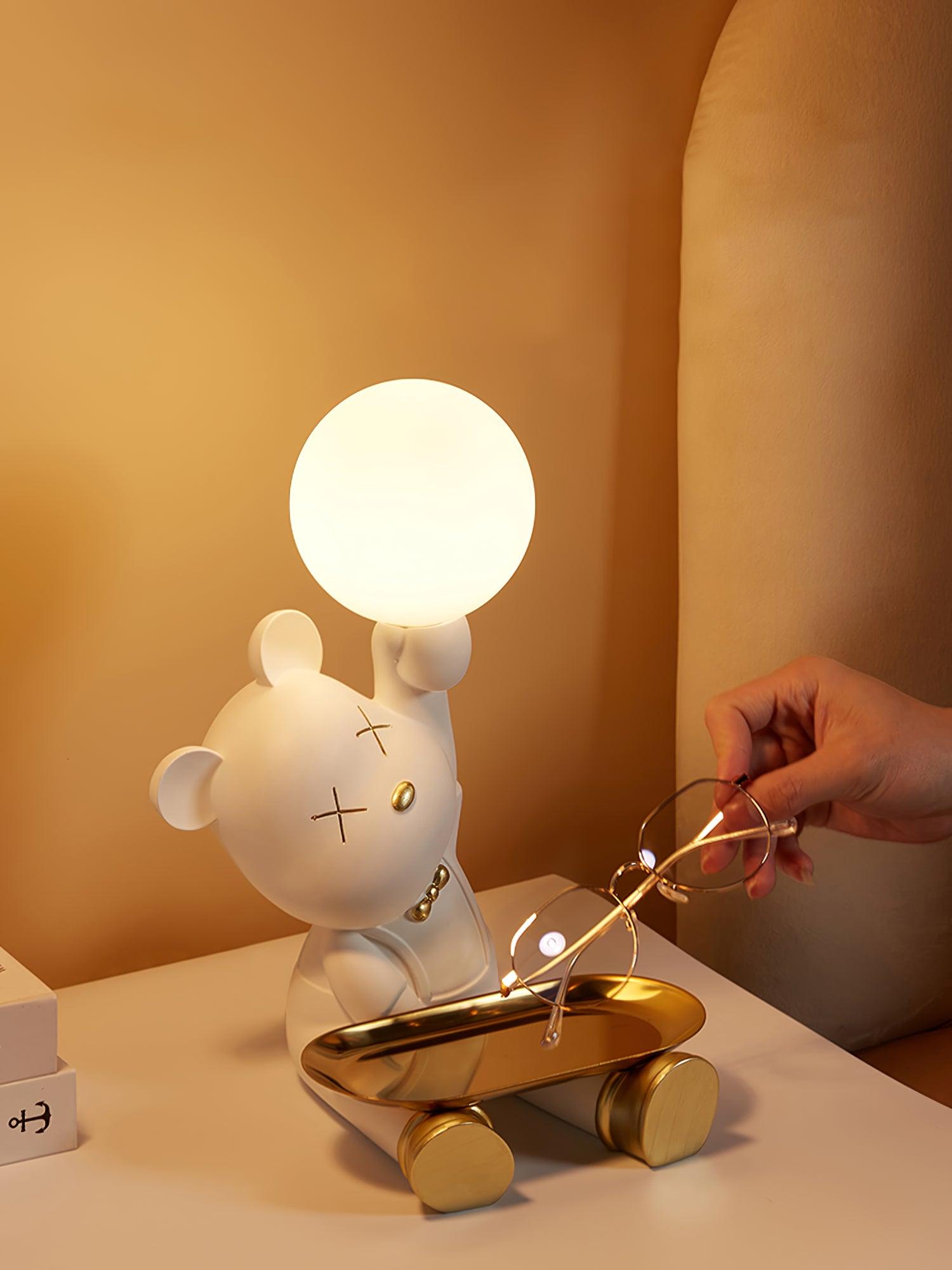 Wondel Resin Artistic Desk Lamp