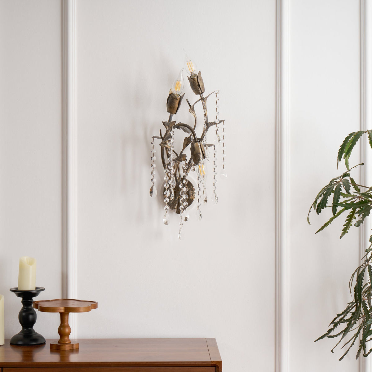 Elairaya Wall Lamp