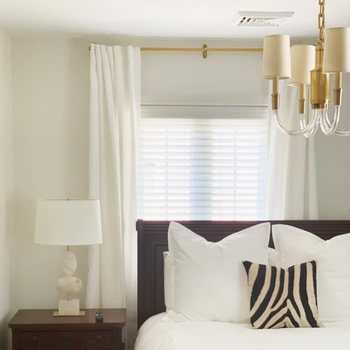 Calinora Chandelier
