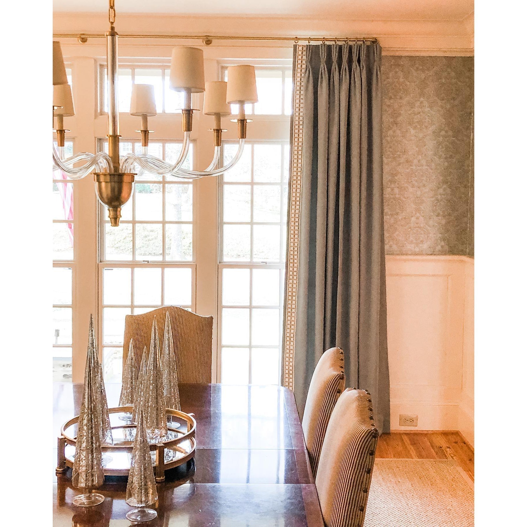 Calinora Chandelier