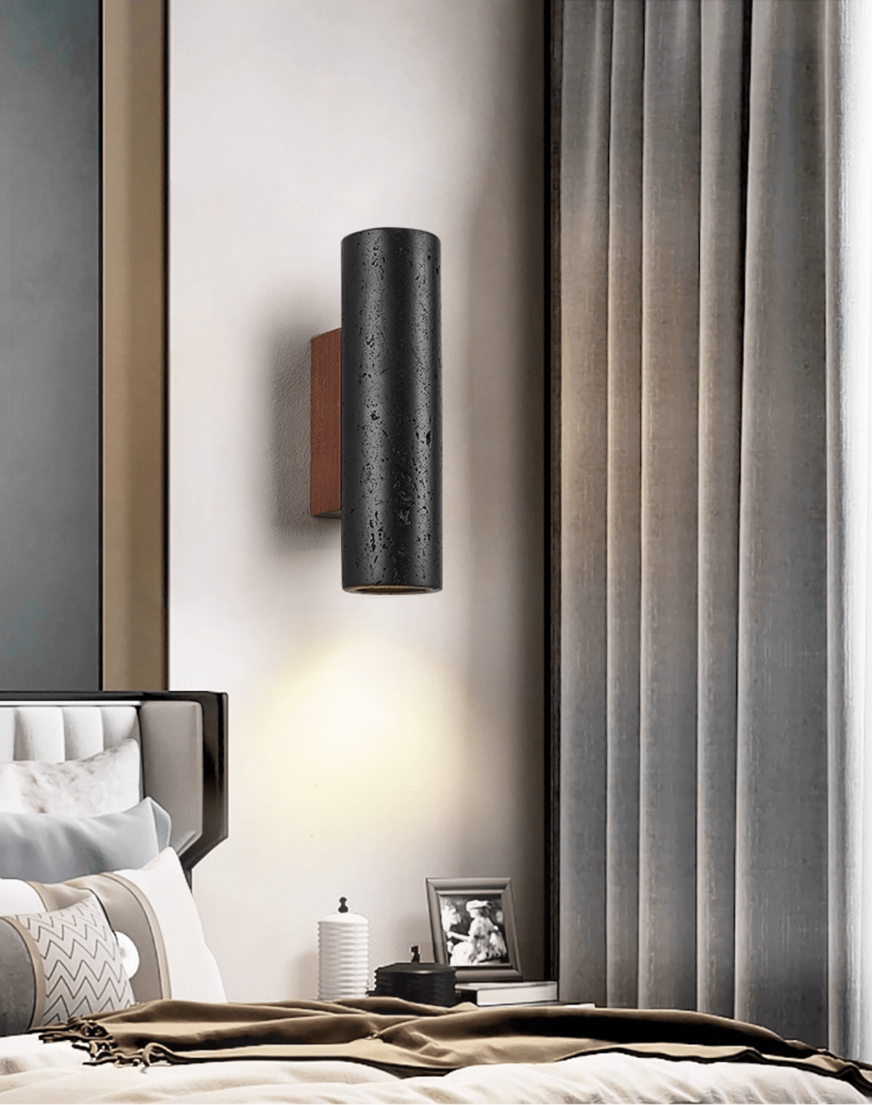 Lendis Noir Wall Sconce