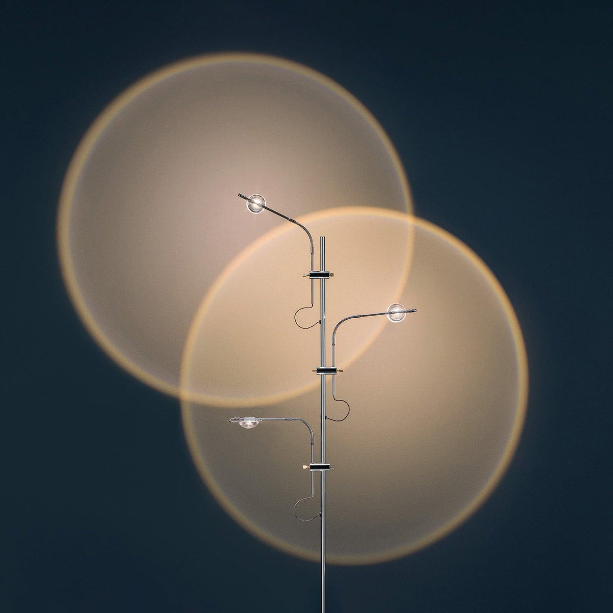 Receiv Steel Floor Lamp