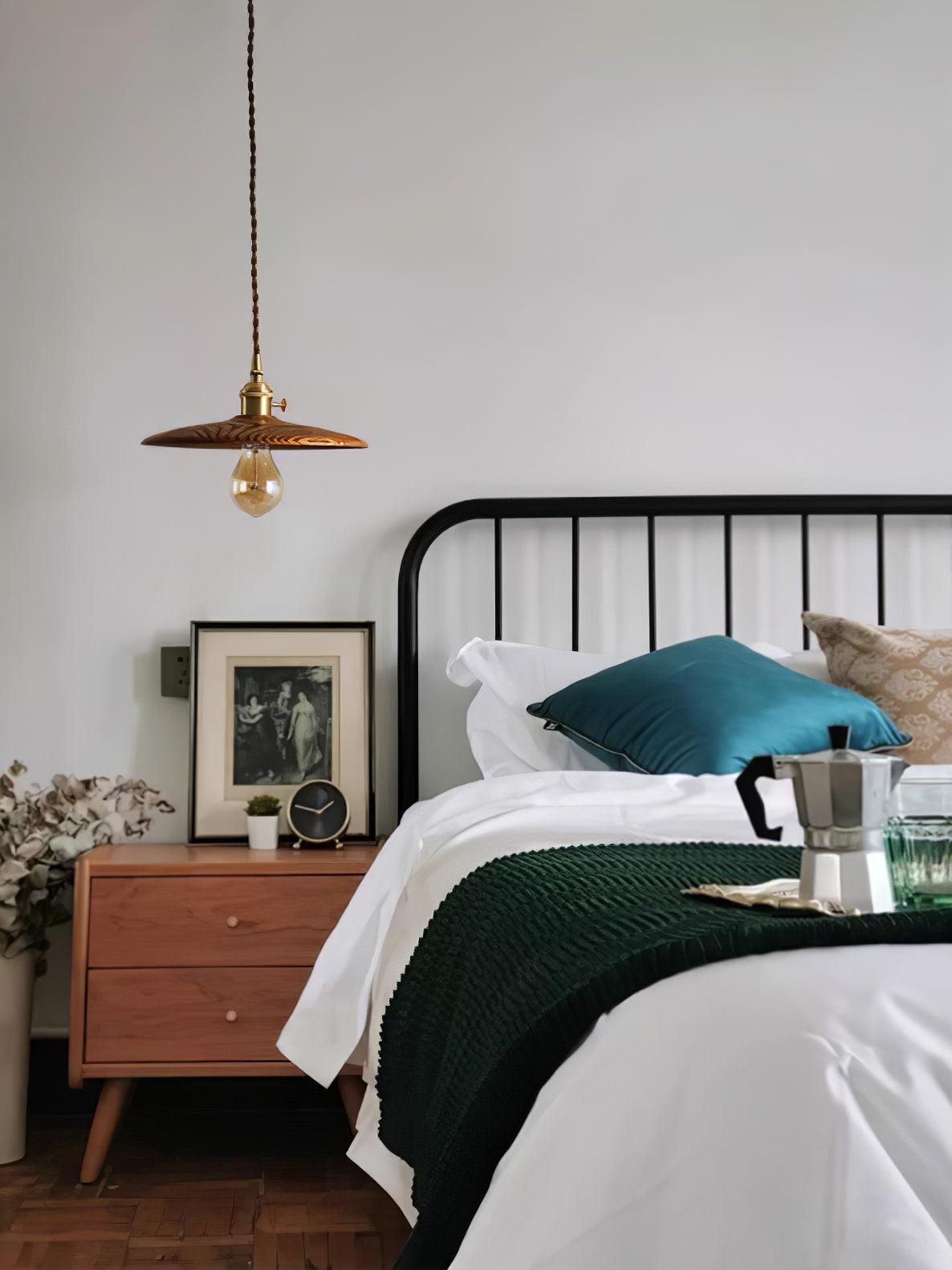 Veldra Brass Retro Pendant Light