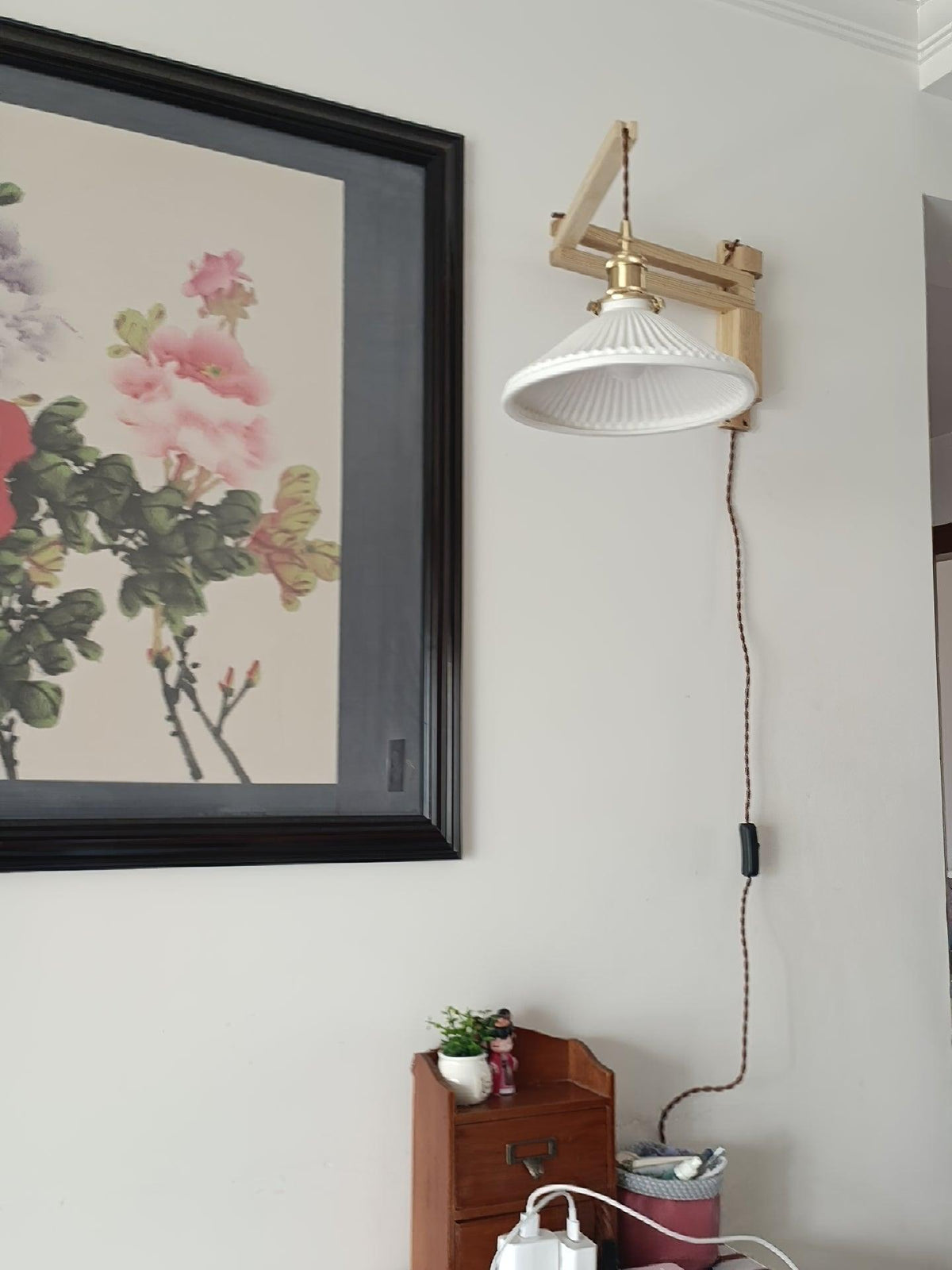 Sathen Nordic Art Telescopic Walnut Ceramic Wooden Wall Lamp