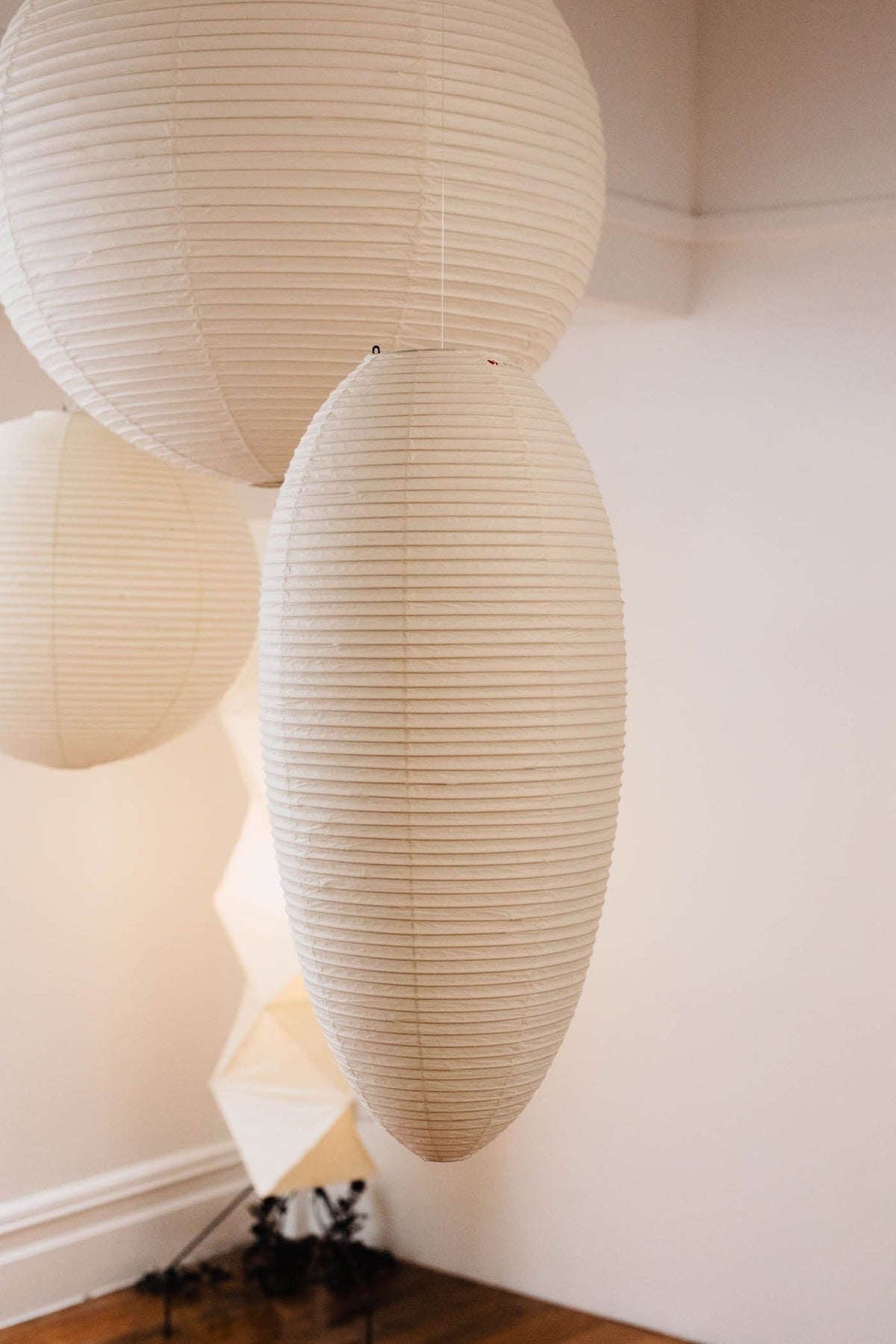 Myraean Modern Minimalist Wabi Chestnut Paper Bamboo Pendant Lamp