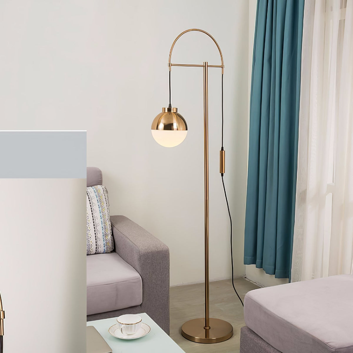 Lunelis Modern Floor Lamp