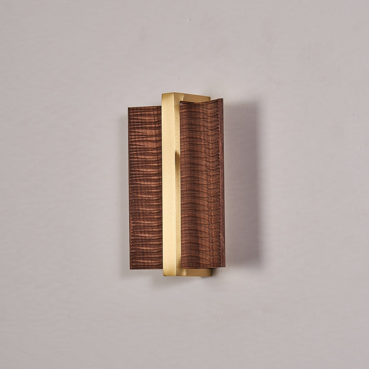 Vevinir Premium Nordic Art Wood Wall Light