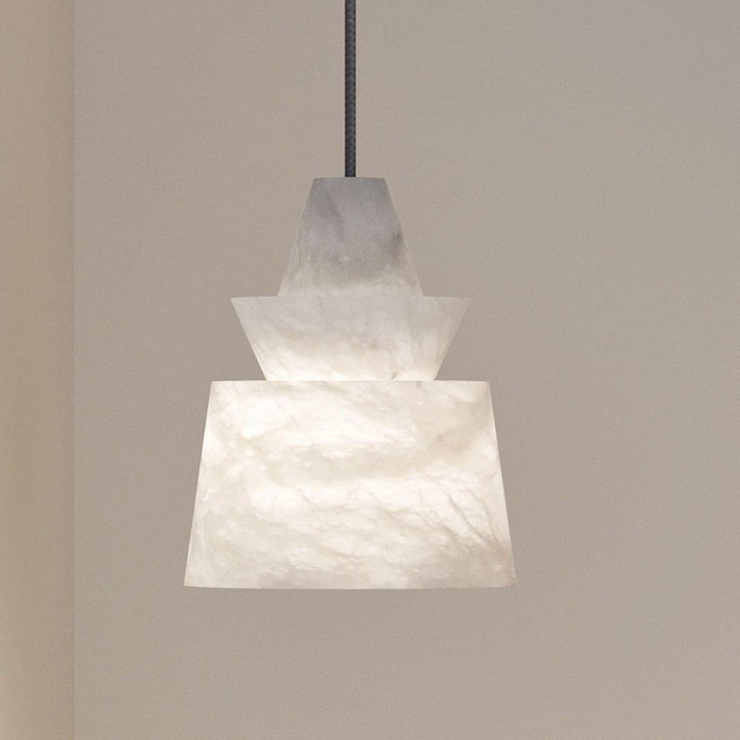 Curineth Minimalist Alabaster Pendant Light - Neutral Decor