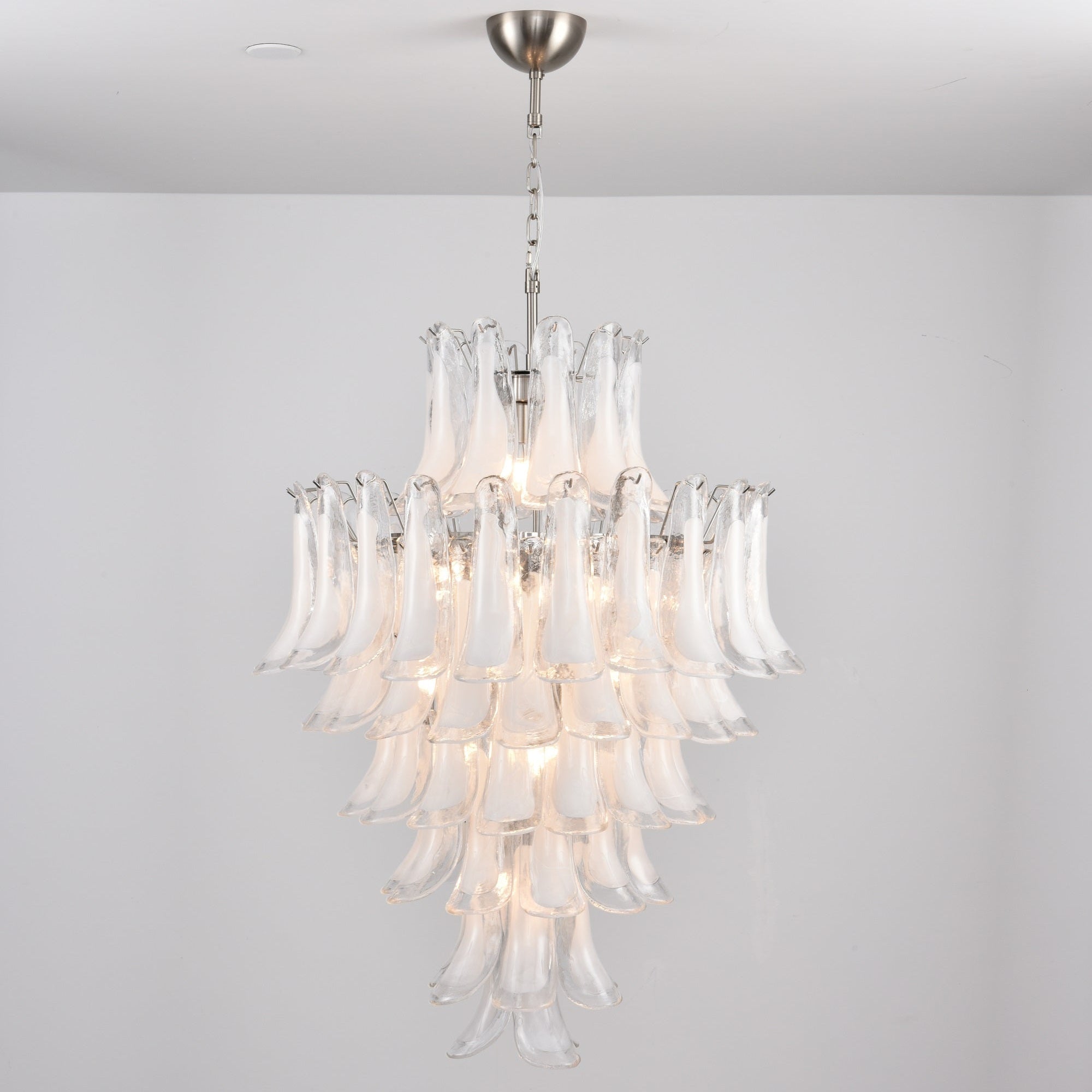 Eirivine Chandelier White Cloud Glass Petals